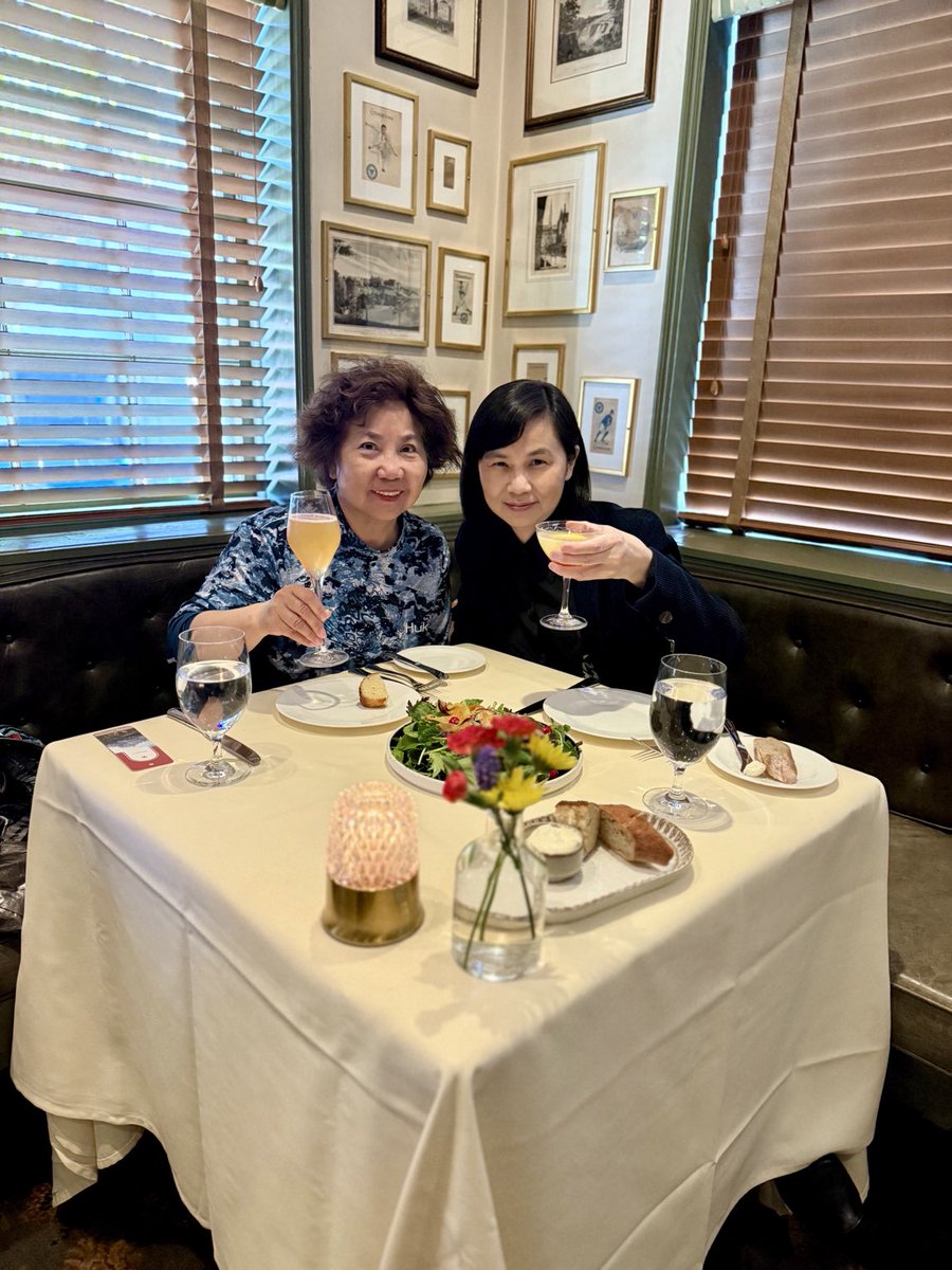 Sophie_Chou168's tweet photo. #SophieChou #PearlLin https://t.co/naFTAVEaSh