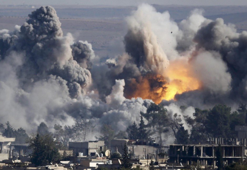 NORTHAMEDIA's tweet photo. 🚨 #BREAKING: President Trump, Tulsi Gabbard, and Pete Hegseth stepped in to HALT an Israeli airstrike on Iranian nuclear sites in favor of negotions, per NYT
#Trump #iraq 

Holy crap. If this is true, Trump and his cabinet just stopped World War 3. https://t.co/B2Cks3o7uu