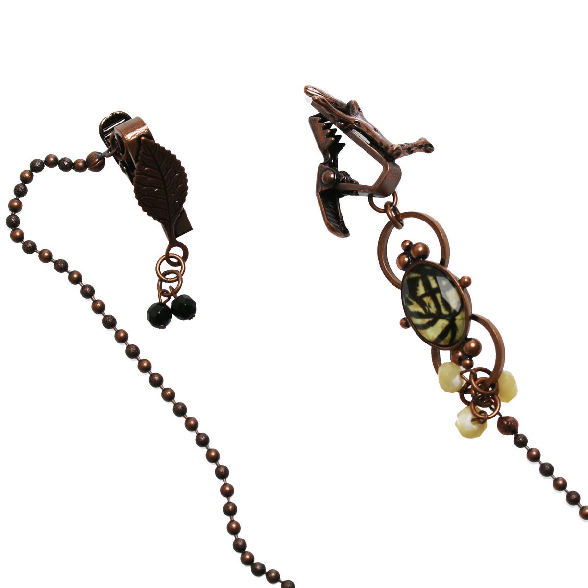 TAMARUSAN_en's tweet image. This fern-patterned hat clip with resin detail is now on sale🌿
Vintage-inspired colors for a stylish touch.
Limited stock—grab it now!

#HatClip #AccessoryStyle #FernPattern #VintageVibes #OnSaleNow