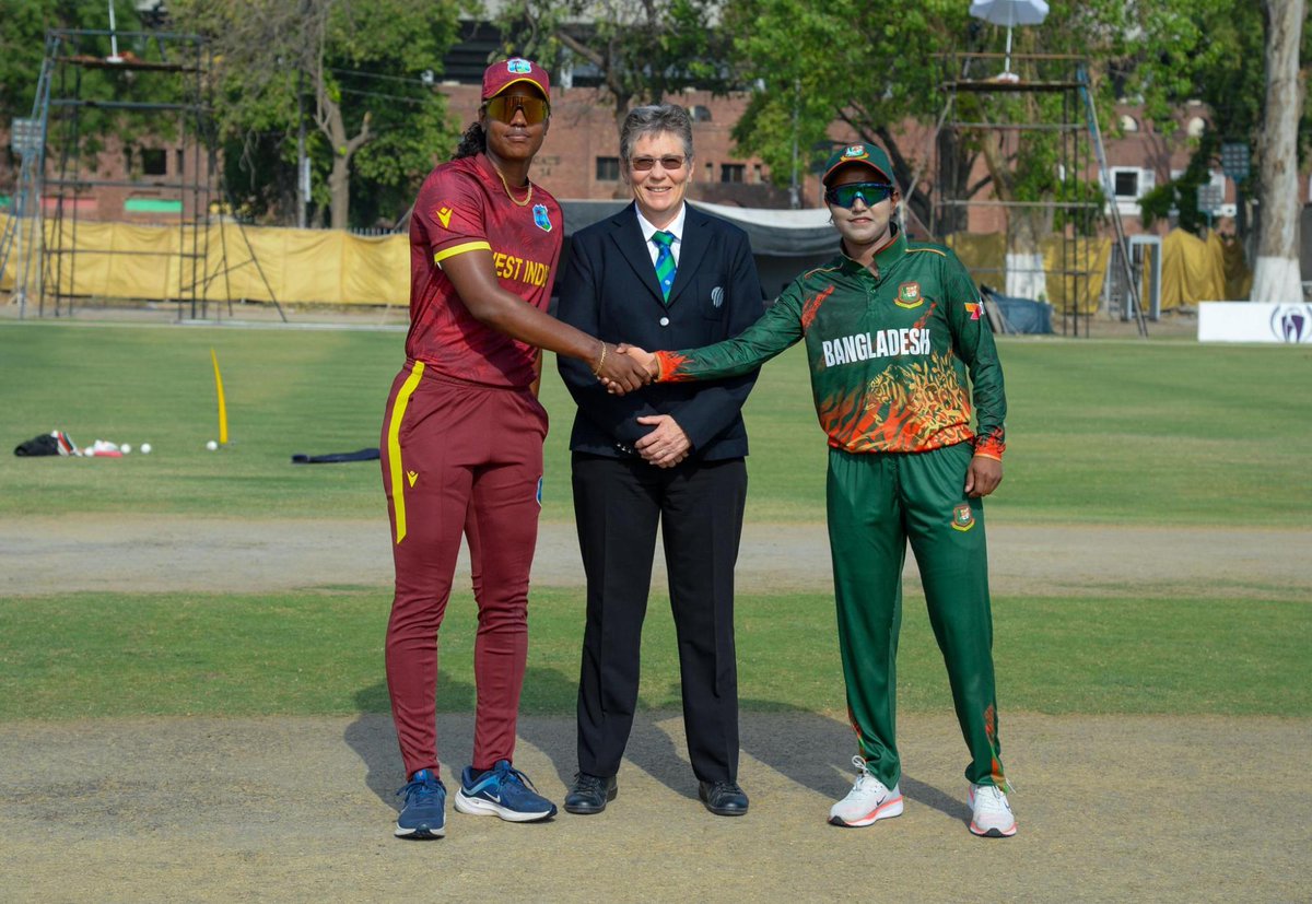 A big day at the Women’s Cricket World Cup Qualifier!

Bangladesh win the toss and elect to bat in Lahore as they chase a ticket for main event 🪙

Ultimate guide and how to watch 📲 icc-cricket.com/tournaments/wo…