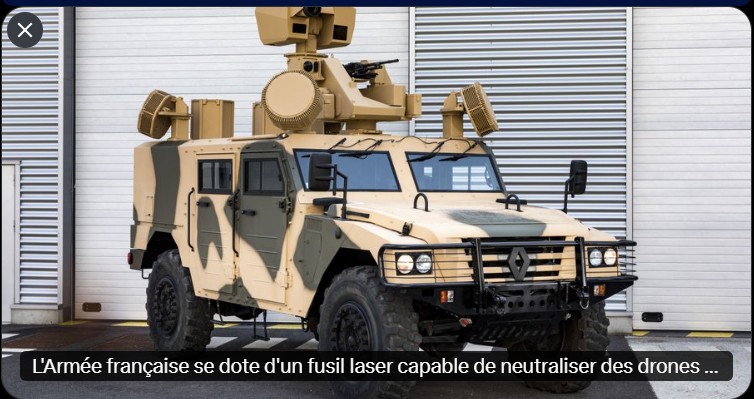 GifasOfficiel's tweet photo. [#défense] Le fusil laser #HELMA-LP, nouvel équipement portable des forces spéciales 🇫🇷 fabriqué par #CILAS, peut neutraliser des petits drones à 500 m, voire même 1 km. Il projette un faisceau #laser invisible qui concentre une grande quantité d'énergie sur un point précis, permettant de faire fondre des matériaux ou de détruire des composants électroniques à distance. Il n'utilise pas de munitions, fonctionne uniquement à l'électricité et son utilisation est silencieuse. Les actionnaires majoritaires de CILAS sont @SAFRAN  Electronics & Defense et @MBDAGroup. #innovation #aérien
https://t.co/eccJtfD8bQ