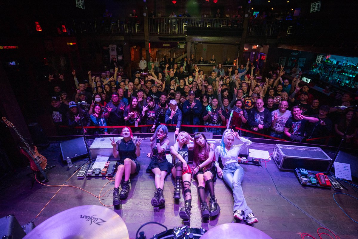 Rolling_Quartz's tweet photo. See you again Atlanta Diadem
See you soon Charlotte Diadem :)

Rolling Quartz USA & Canada Tour 2025
Ticket https://t.co/G7vVKRpWl5
💎❤️🇨🇦🇺🇲👑

30 Mar Toronto, ON / Lee's Palace
01 Apr Montreal, QC / Piranha Bar
02 Apr Quebec City, QC / La Source de la Martinière
04 Apr Boston, MA / Sonia
05 Apr New York City, NY / Queens Theatre in the Park
06 Apr Philadelphia, PA / PhilaMOCA
08 Apr Washington, D.C. / KarmaDC LiveMusicVenue
10 Apr Orlando, FL / The Abbey
13 Apr New Orleans, LA / The Howlin' Wolf
15 Apr Birmingham, AL / Woodlawn Theatre
16 Apr Atlanta, GA / MadLife Stage & Studios
18 Apr Charlotte, NC / Heist Brewery and Barrel Arts
19 Apr Knoxville, TN / Open Chord Music
23 Apr Louisville, KY / Portal Louisville
24 Apr Columbus, OH / The King of Clubs
26 Apr Indianapolis, IN / Black Circle Brewing Co
27 Apr Detroit, MI / Garden Theater at Midtown
29 Apr Chicago, IL / Joe's Live Rosemont
30 Apr Milwaukee, WI / Miramar Theatre 
02 May Minneapolis, MN / Green Room MPLS
04 May Des Moines, IA / xBk Live
05 May Kansas City, MO / Record Bar
07 May Oklahoma City, OK / 89th Street - OKC
08 May Dallas, TX / Poor David's Pub
10 May Austin, TX / Come and Take It Live
11 May San Antonio, TX / The Rock Box
13 May El Paso, TX / RockHouse Bar & Grill
14 May Albuquerque, NM / The Jam Spot
16 May Phoenix, AZ / Nile Theater
17 May Los Angeles, CA / Catch One
19 May San Francisco, CA / GreatAmericanMusic Hall
21 May Portland, OR / Star Theaterㄷ
22 May Seattle, WA / El Corazon
23 May Vancouver, BC / Rio Theatre

#Krock #GirlBand