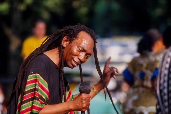 BrianRupiya's tweet photo. Retweet for the patriot Thomas Mapfumo,like for Iyeni Njobvu https://t.co/hCFNtwvvHv