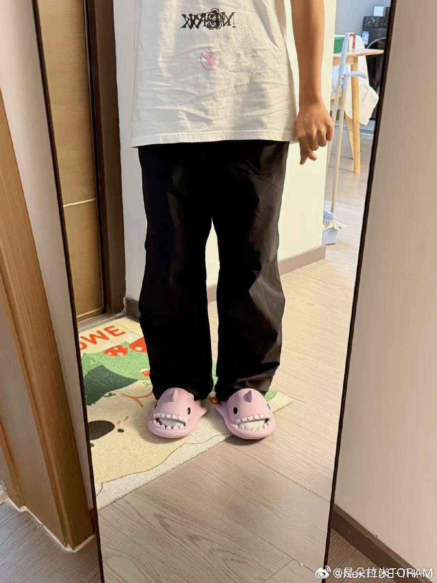 Bantita9502306's tweet photo. น่ารักกกกกกกก ❤️❤️🌻
#THIOTHAMM #THIO #ไทโอ
#NexT1DE_THIO https://t.co/giNOVnJv2z