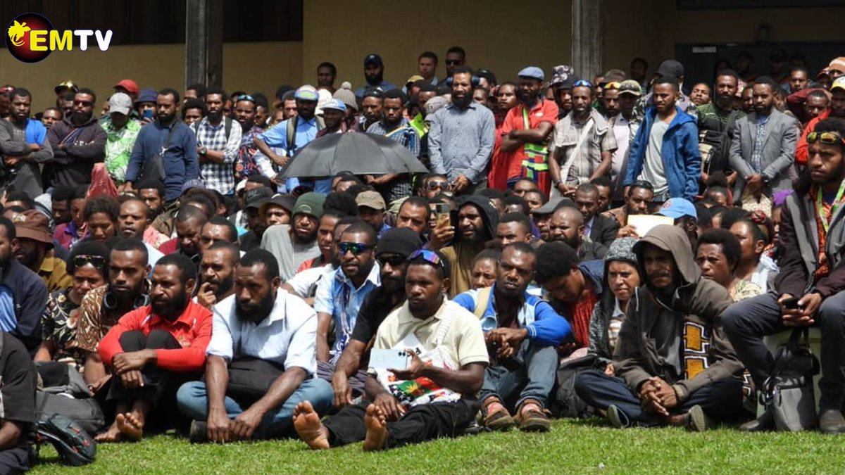 UOG STUDENTS PETITION TO BE ADDRESSED AFTER EASTER

Prime Minister James Marape has postponed his visit to the University of Goroka to respond to their petition submitted to him last week on national issues.

Read more:emtv.com.pg/uog-students-p…

#EMTVOnline #EMTVNews