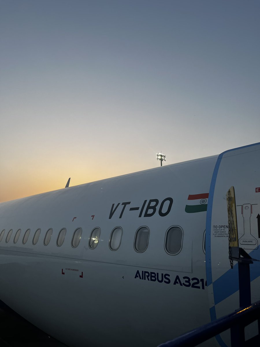 hiravaero's tweet photo. Took a 2 yo VT-IBO to VOMM. Also got spotted Airside at VAAH

#AvGeek #AirSide https://t.co/cy9KjQG87K