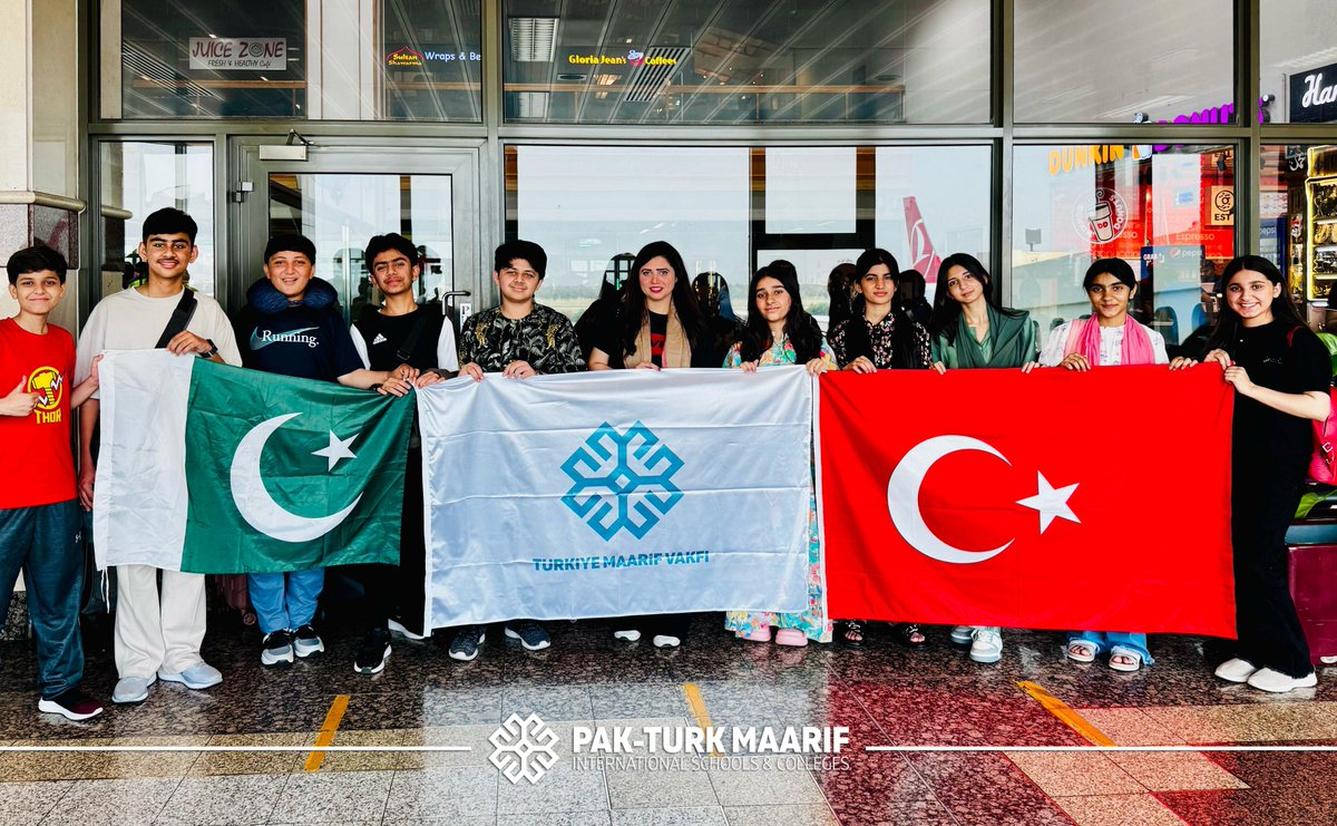PakTurkMaarif's tweet image. Our brilliant students from Pak-Turk Maarif International Multan Campuses are all set to fly to Türkiye to represent Pakistan at the TRT 47th International 23 April Children’s Festival! 🌍🇵🇰🇹🇷
#PakTurkMaarif #TRTFestival #23AprilFestival #GlobalCitizens #PrideOfPakistan #Multan