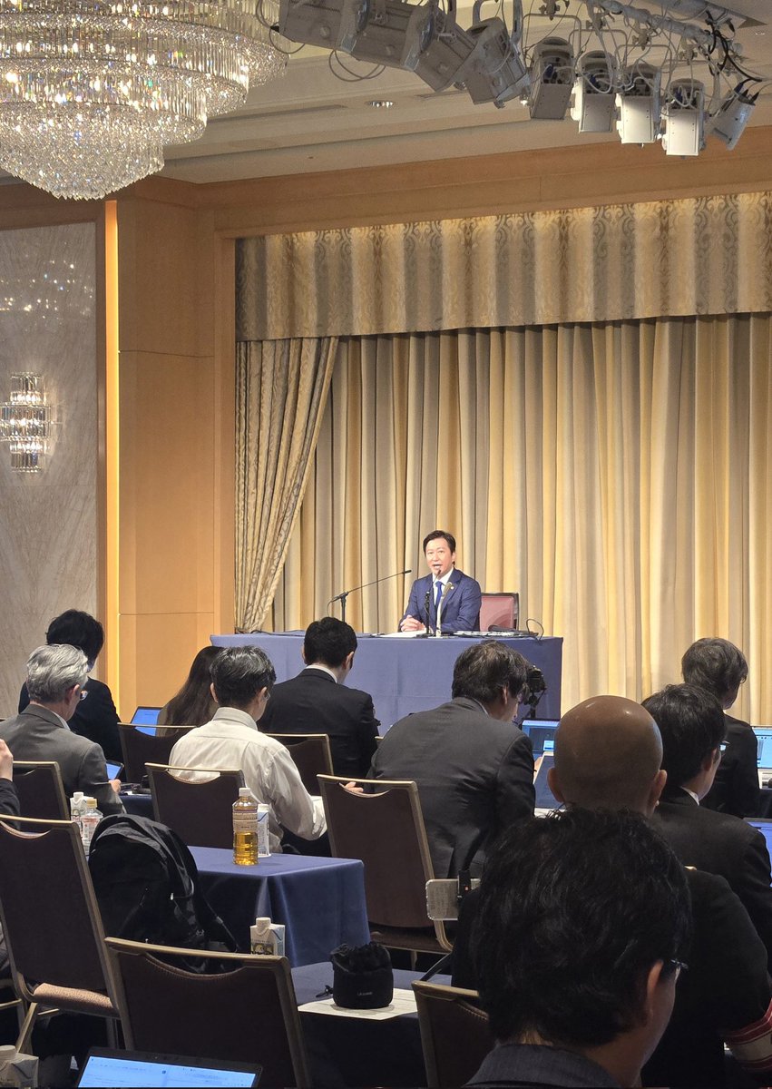 ただいま各社よりYouTubeにてSBIホールディングス 様の記者会見が中継されております。フジテレビの放送・メディア事業の変革について、https://t.co/OJaa4qXrjz近藤太香巳(こんどうたかみ)よりご提案申し上げております。