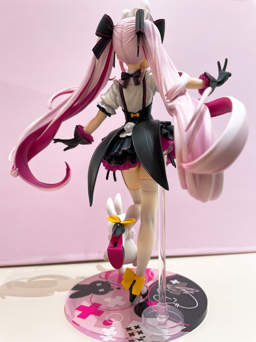 kotobukiya_tkw's tweet photo. 【立川本店】
サンプル展示情報：2025年5月発売予定
『#兎鞠まり』より
「兎鞠まり【コトブキヤショップ限定品】」￥19,800(税込)のサンプルが到着致しました🥕

現在ご予約受付中です！
立川本店へお越しの際はぜひご覧ください！ https://t.co/aN6B87eb85
