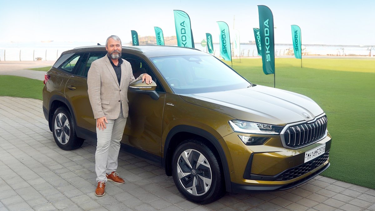 ShiftingGearsIn's tweet photo. 2nd generation #Skoda #Kodiaq 4x4 SUV launched in India priced at ₹ 46,89,000 https://t.co/1o8F6JcS2Y