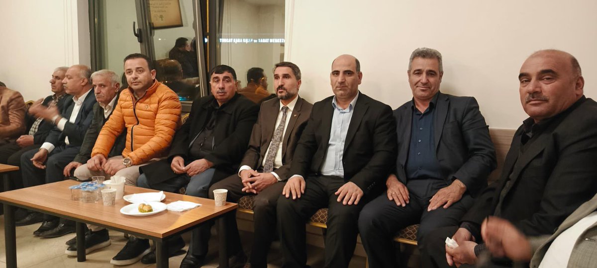 AK Parti  il Başkan Yardımcısı Feyzullah Kılıçı’ın vefat eden Babası Mehmet Kılıç için taziye ziyaretinde bulunduk . 

Rabbim rahmet eylesin. Mekanı cennet olsun inşallah.

#Gaziantep