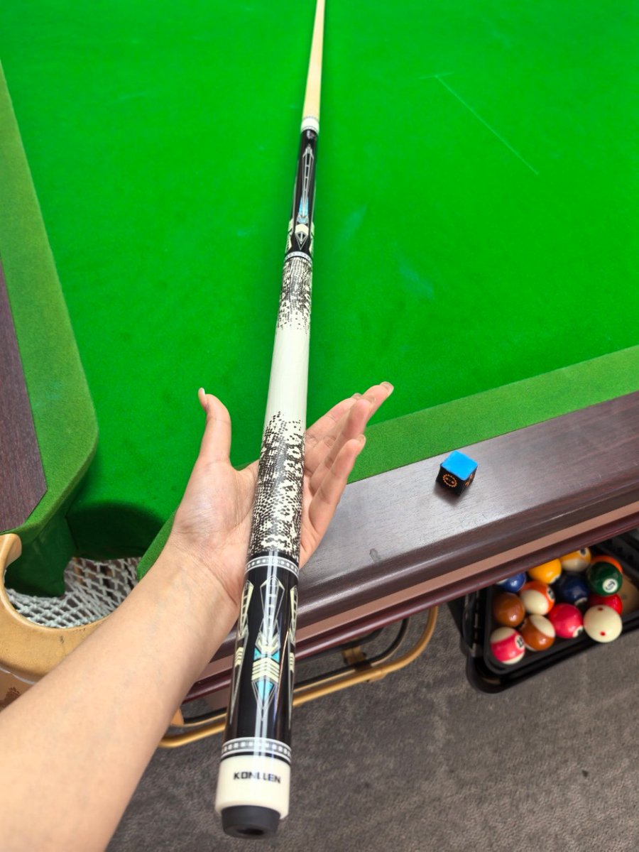 KonllenJ86968's tweet image. Konllen Dragon-1 ビリヤードキューは、ビリヤードを始めたばかりの私のような初心者にも使いやすいです。
このビリヤードキューは、とてもスムーズで反応が良く、すべてのショットが完璧にヒットします。
#konllen#プールキュー#プールスティック#ビリヤードキュー