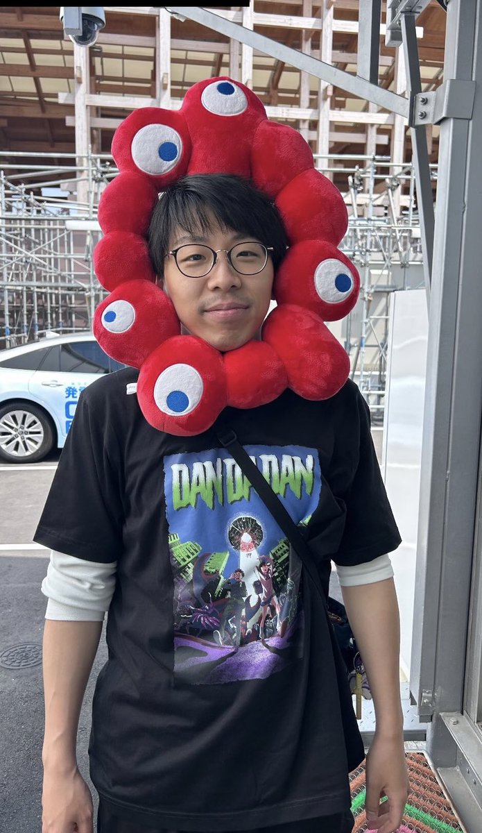 fusuuyasan's tweet photo. 谷口さん死ぬ程楽しんでるWWWWW
縦にしてるからツリー感が凄いWWW
 #フースーヤ  #谷口理 https://t.co/T8gZoaeKbd