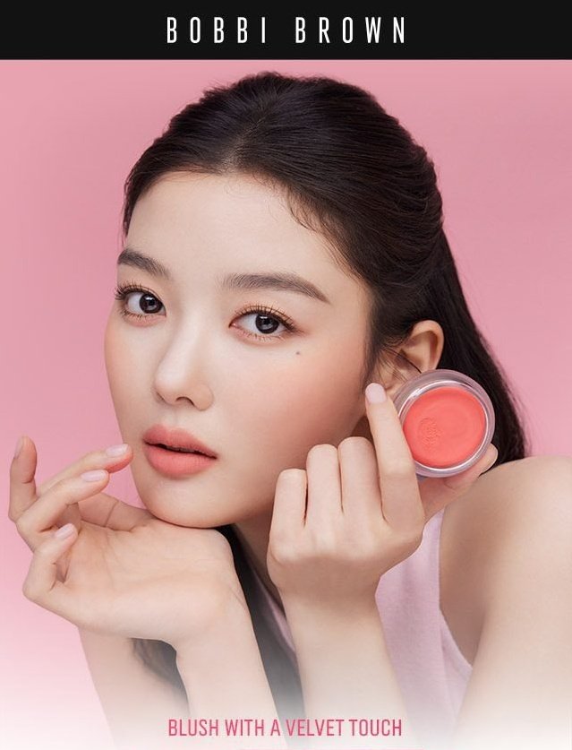 Iceprincessyoo's tweet photo. I see Bobbi Brown is working hard this month 🤭
#KimYooJung #KimYouJung #BOBBIBROWN https://t.co/BWpJhMTfkU