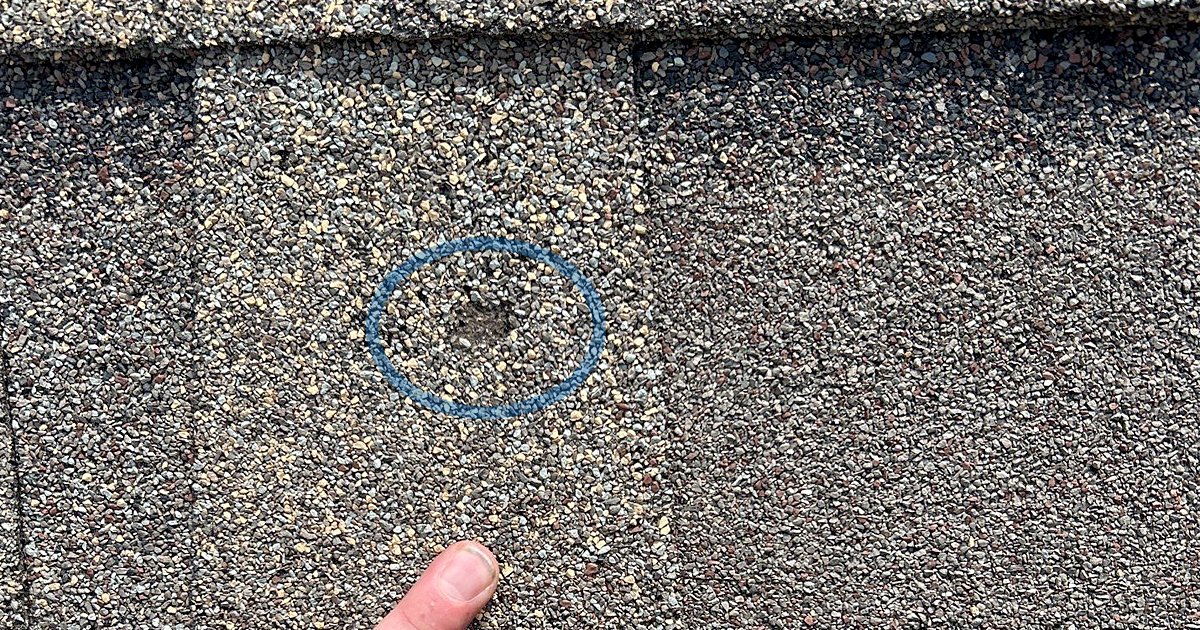 jamarroofingatx's tweet image. Your roof might look fine from the ground—but hail damage often hides in plain sight.

Don’t wait for the leak to show up—Ja-Mar Roofing &amp;amp; Sheet Metal offers FREE roof inspections across Central Texas.

Act now before small issues become big ones. 

#RoofCheck #StormDamage