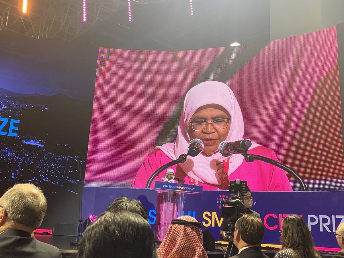 "And my advice to all the women here, let's all 
aspire 
to inspire 
before we expire"
-Mayor of Kuala Lumpur