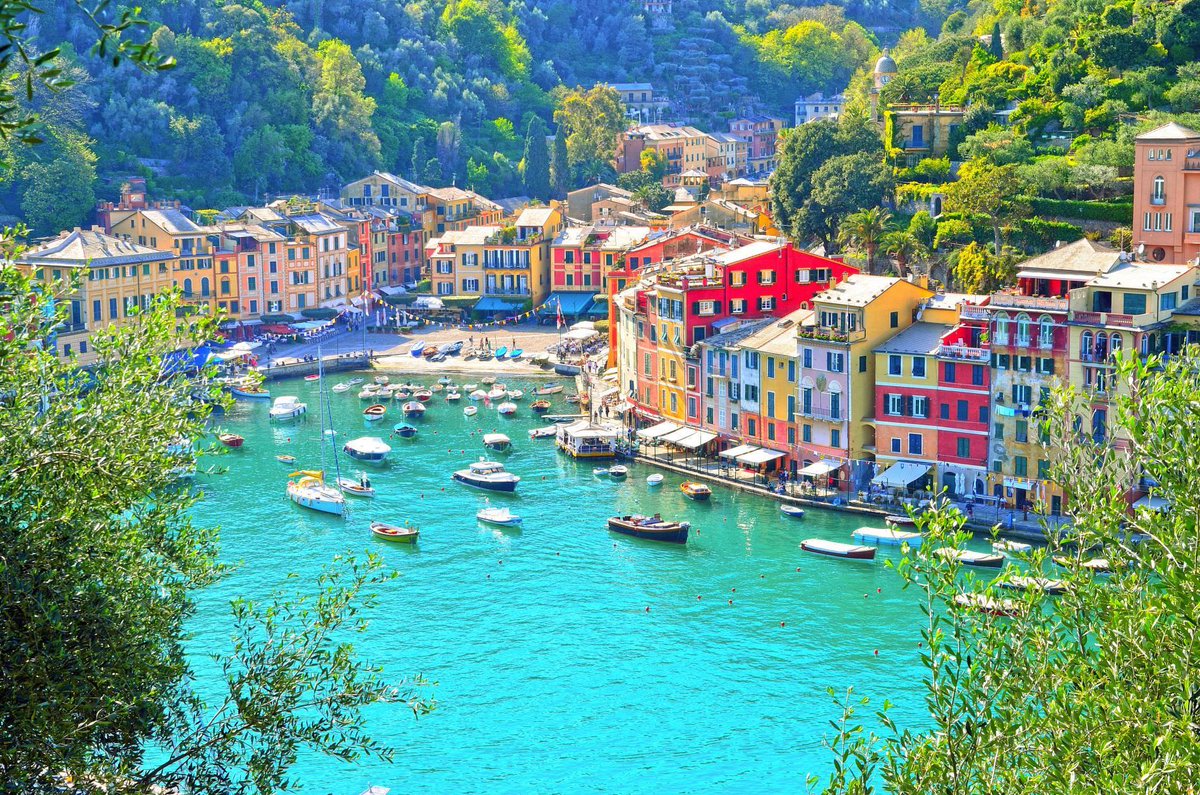 Reporter_Live's tweet image. OGGI VORREI ESSERE... QUI
Portofino, Italia