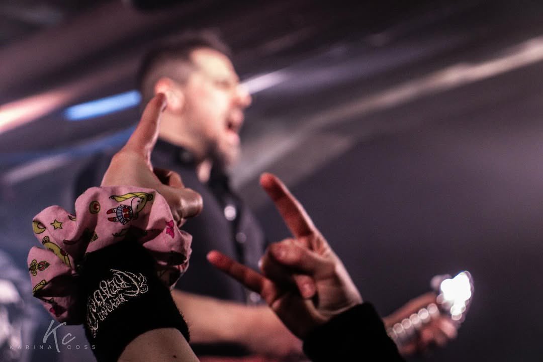 Thanks to Vilnius, we had a great time on your company yesterday, today is our beloved Polska 🇵🇱, Warsaw

⏱️19.45 on stage @klubprogresja 

Join us in wishing master  Ricardo a HBD tonight  🎂