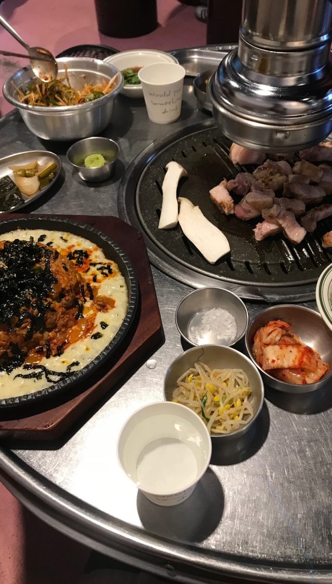 友達と昨日韓国料理食べてきた🥺
明日以降のお誘いdm待ってますねん🫶🏻