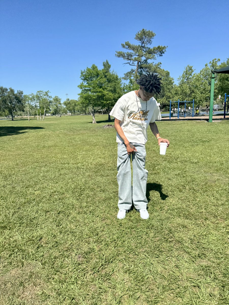 IAMHOOD4L's tweet photo. https://t.co/QnHDnM38Uo