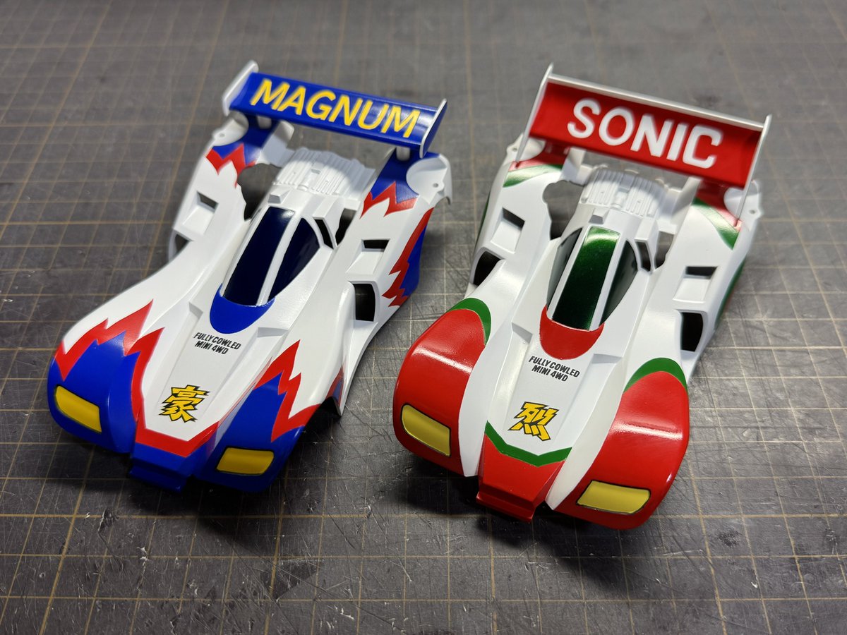 マグナムセイバー　ソニックセイバー ミニ四駆トミカ「レッツ＆ゴー!!」マグナムセイバー、ソニックセイバー