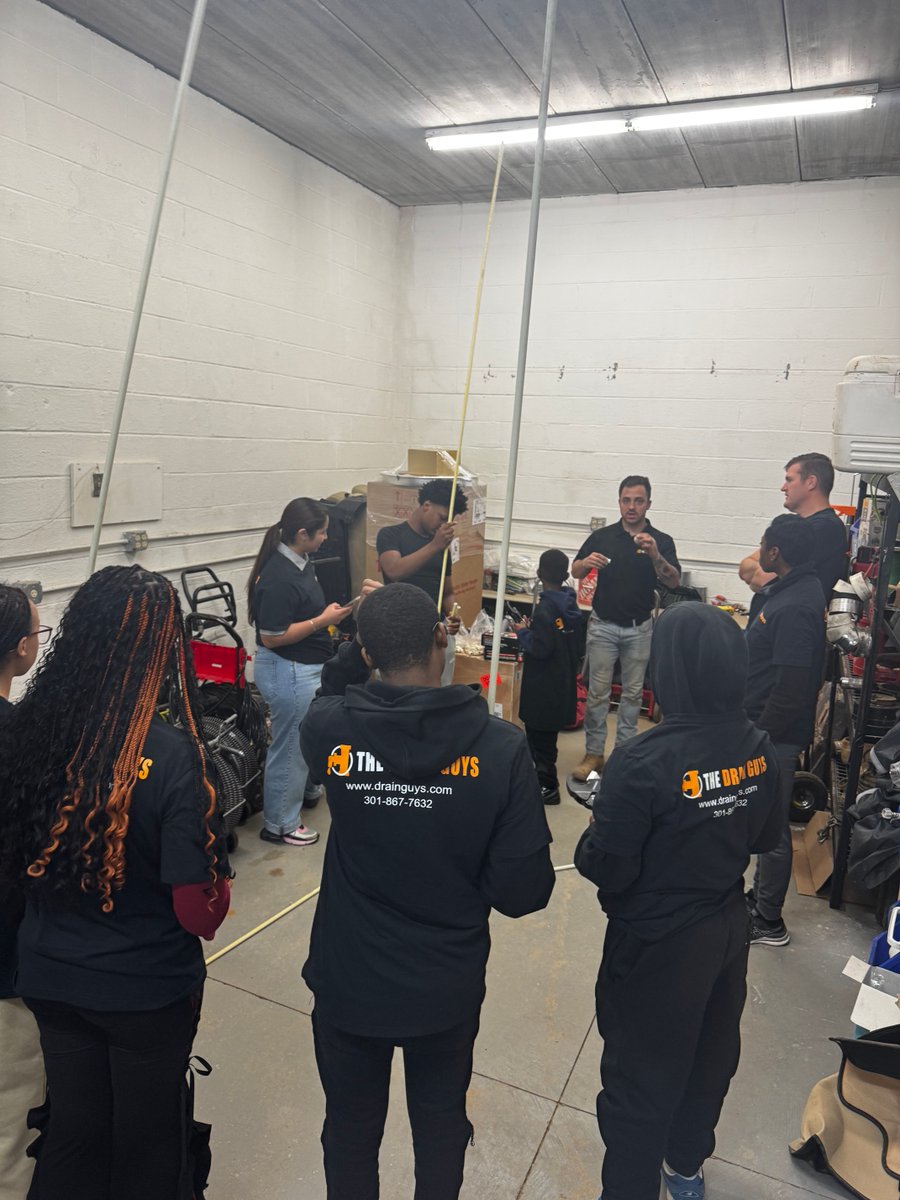BBBS NCA (@bbbs_nca) on Twitter photo This #BigforaDay event was a hit amongst our #matches! 🛠️💧
Thanks to #BigBrother Jay Glazer – owner of <a href="/dmvdrainguys/">thedrainguys</a>, our #Littles had the chance to team up with their #Bigs and gain hands-on experience in the plumbing trade!
#BBBSNCA #TheDrainGuys #mentorshipmatters This #BigforaDay event was a hit amongst our #matches! 🛠️💧
Thanks to #BigBrother Jay Glazer – owner of <a href="/dmvdrainguys/">thedrainguys</a>, our #Littles had the chance to team up with their #Bigs and gain hands-on experience in the plumbing trade!
#BBBSNCA #TheDrainGuys #mentorshipmatters
