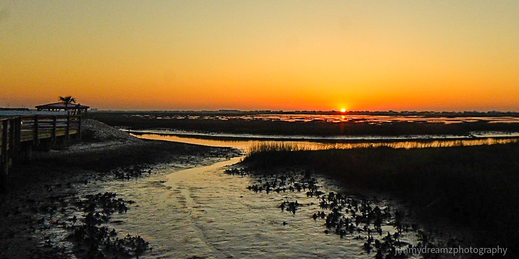Jimmydreamsmb's tweet image. There is more than 1 way to look for gold.
#Goldenhour Hello from Murrells Inlet, SC 😎🌞
@GrayMarker99 @surfgirldeb @ItsTimmyTimeNow @Vikes_Dawgs @StarboardRail @SunShineShack_ @RyderWalker @24tog @70sMamaboo @Disc_light @liamswx @Axaxia88 @JoniLoveVWBugs
#blessedandthankful