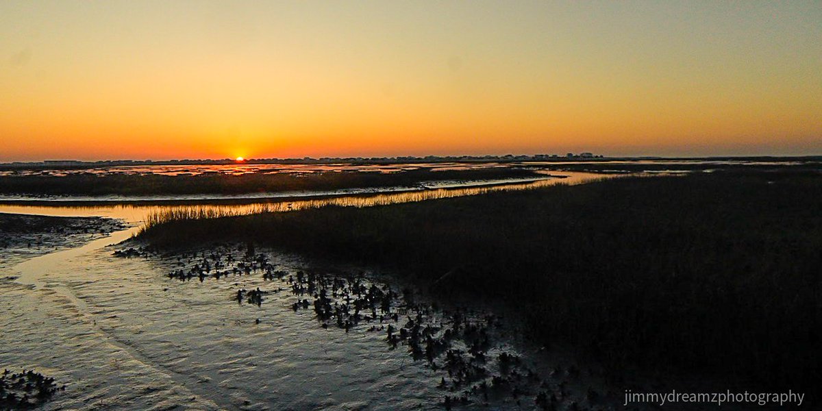 Jimmydreamsmb's tweet image. There is more than 1 way to look for gold.
#Goldenhour Hello from Murrells Inlet, SC 😎🌞
@GrayMarker99 @surfgirldeb @ItsTimmyTimeNow @Vikes_Dawgs @StarboardRail @SunShineShack_ @RyderWalker @24tog @70sMamaboo @Disc_light @liamswx @Axaxia88 @JoniLoveVWBugs
#blessedandthankful