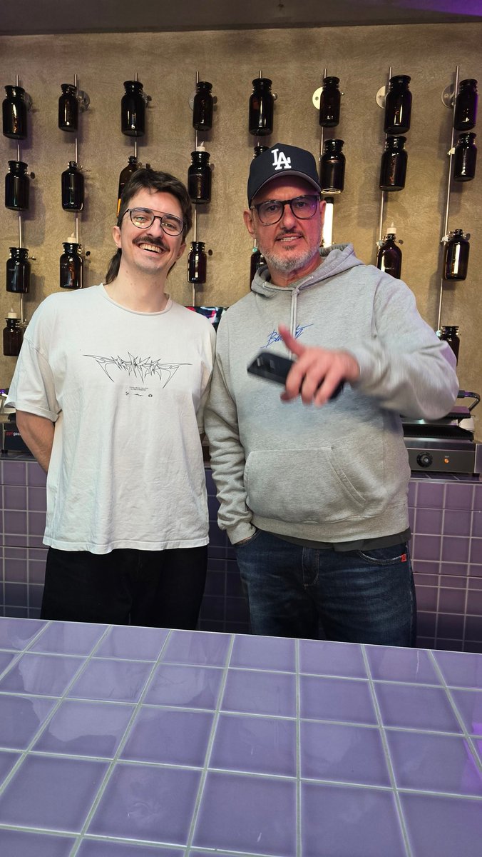 „Let Them Cook“ war mega! 🔥 
Großes Danke an alle Teilnehmer &amp; Zuschauer für’s dabei sein ❤️ 

Besonderer Dank geht an #Miele, die unser Studio mit ihren geilen Küchengeräten ausgestattet haben Checkt die mal aus: ins.deals/MieleIG

#MieleImmerBesser @miele_presse #werbung