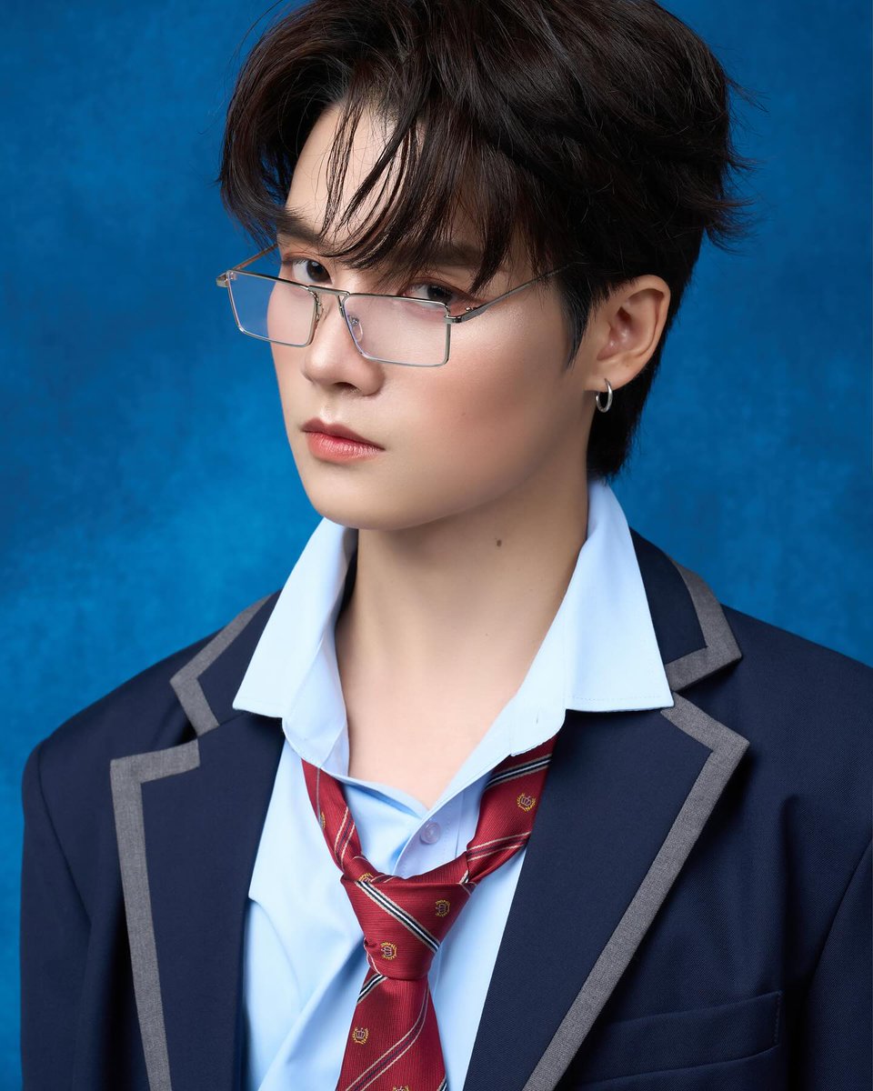 eobs10001's tweet photo. 250417 펫 인스타그램 💎
#프로젝트7 #펫 #PETCH #PROJECT7 #PETCHPTSL @petchptsl #เพชร_ภาณุทัต https://t.co/2aFRlhGRHK
