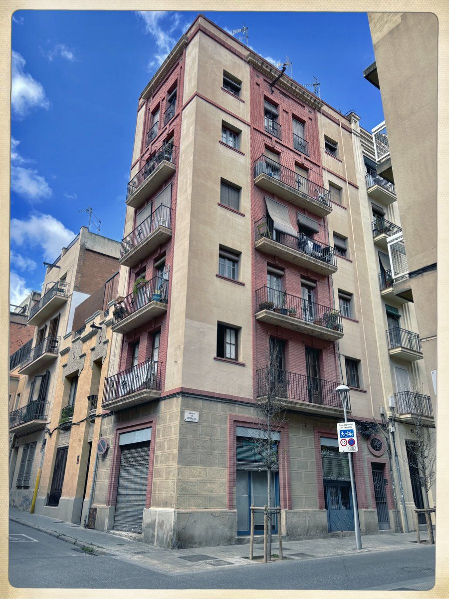 Fachadas del Mundo tweet media