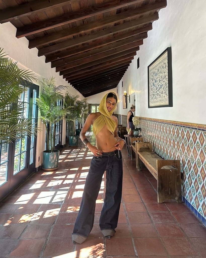 motelrocks.com tweet media