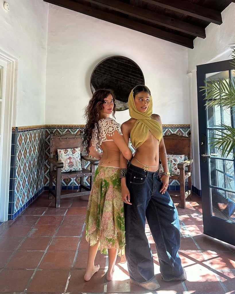 motelrocks.com tweet media