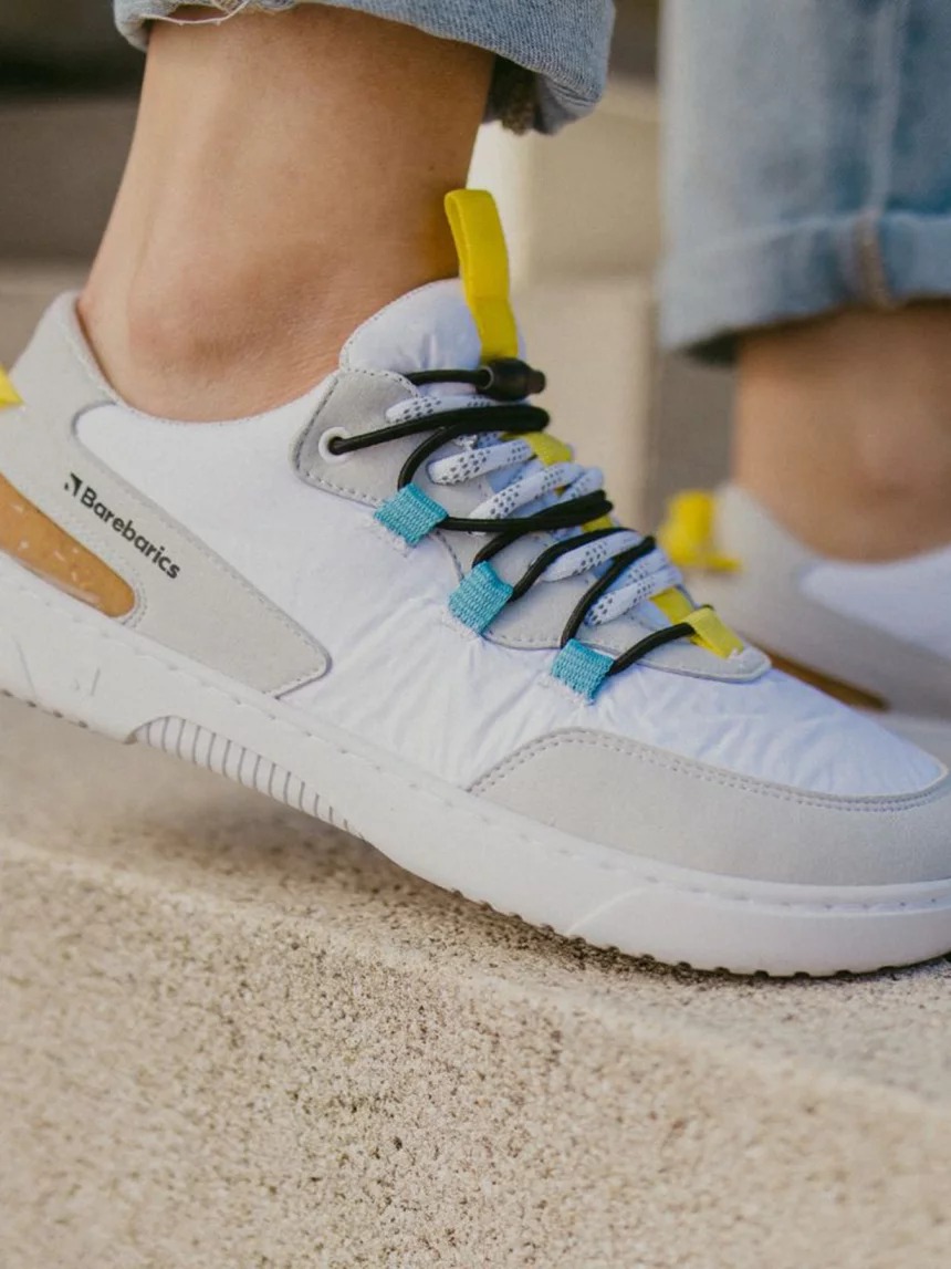 FcukFibro's tweet image. Feel the ground beneath you with Be Lenka’s barefoot shoes. 

shorturl.at/ULYie

#BarefootShoes #BetterCirculation #HealthyFeet #WellnessWalks #FootFreedom #MoveNaturally #VitalityBoost #FitnessJourney #ChronicPainSupport #FcukFibromyalgia #RelievePain #StepLively