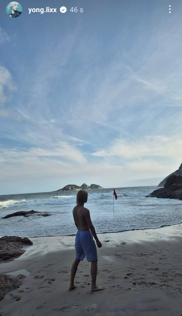 hyunesvie's tweet photo. eu nunca pensei que seria TÃO feliz com uma foto e um vídeo de três segundos https://t.co/GTKIPfoSnn