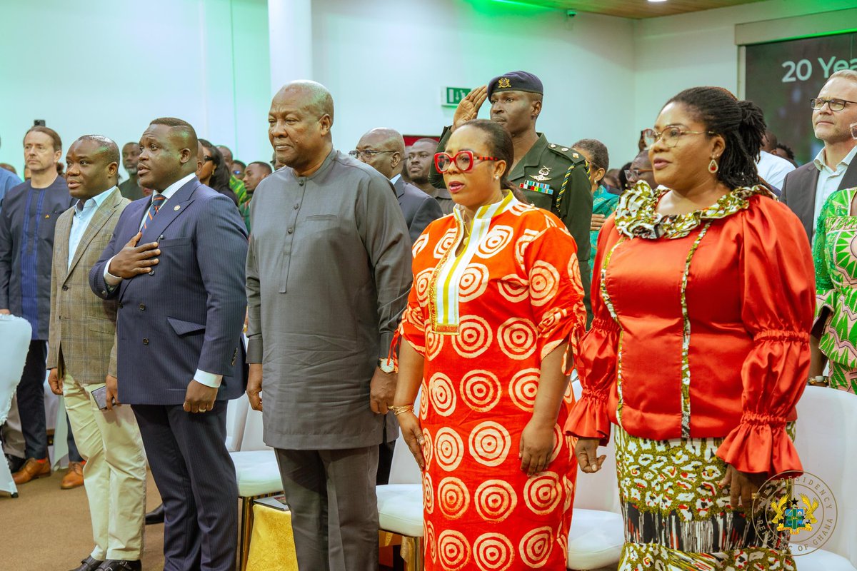 HamdiaOfori's tweet photo. President @JDMahama and Hon. @samgeorgegh  launch the #1MillionCoders initiative, a game-changer for #Ghana’s digital transformation.

#AbanPapaAba https://t.co/8dgwBzco8G