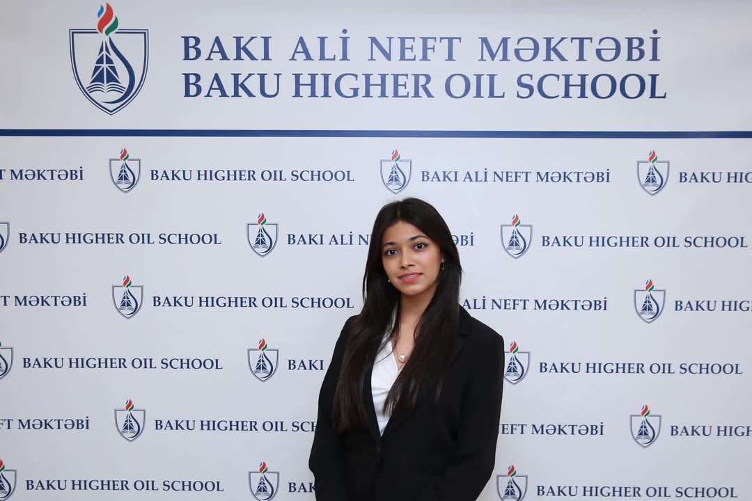 ikisahilnews's tweet photo. 📚 Prezident təqaüdçüsü: #SOCAR ailəsinin üzvü olmaq böyük fəxr və qürurdur. Bakı Ali Neft Məktəbinə qəbul olmaq uşaqlıq arzum olub.
🖇️ https://t.co/DECBjBhuYh
#Azərbaycan #Azerbaijan #təqaüd #BANM #ikisahil #qəbul #təqaüdçü https://t.co/z5Q8dvb4NG