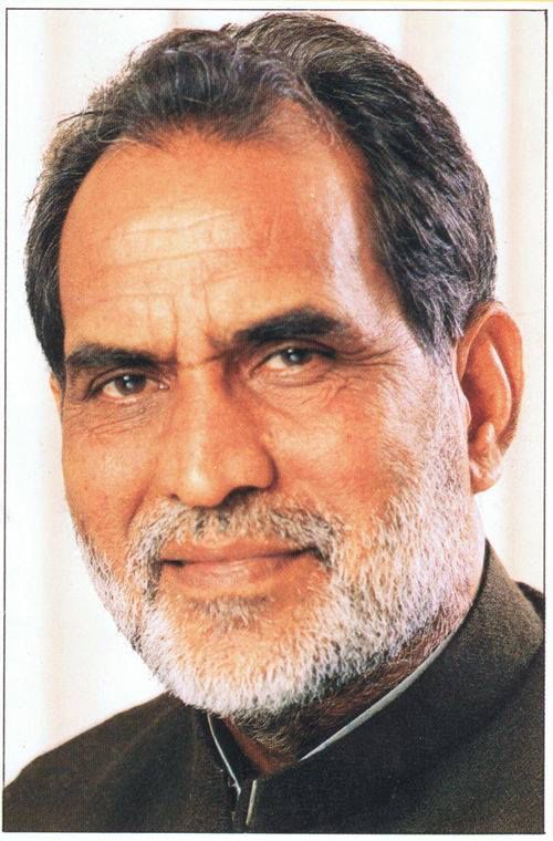 SADHU YADAV tweet media