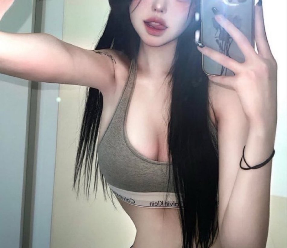 허접❤️새끼들❤️

#붙여대결