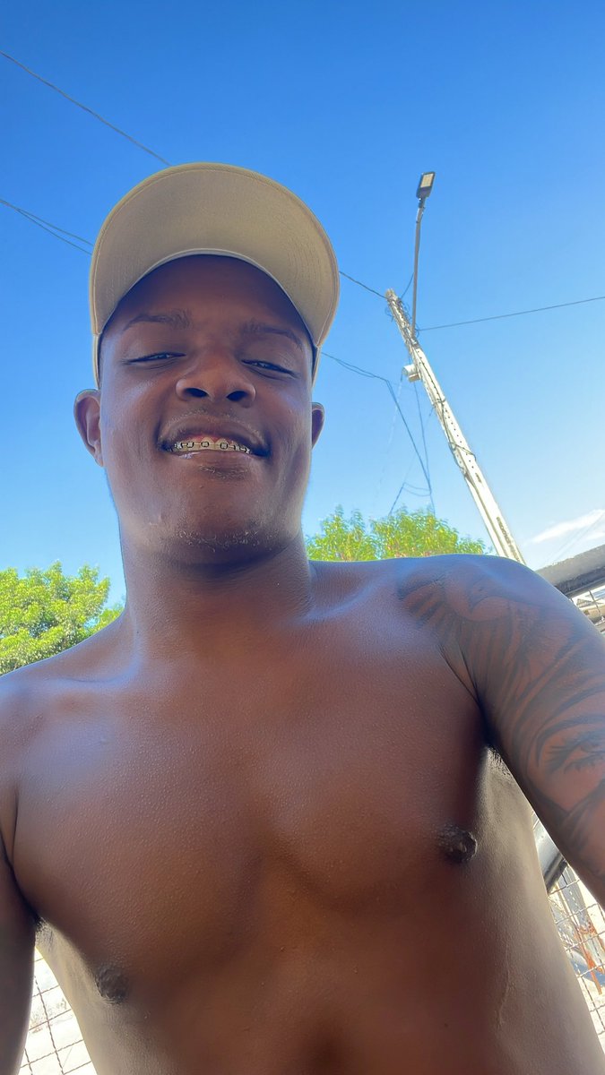 +1 ano de vida, obrigado por tudo Deus 🥳🥳🥳🥳🙌🏾