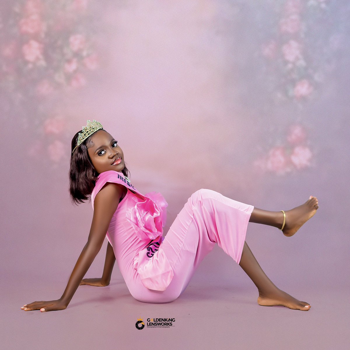 Goldenking_shot's tweet photo. Happy birthday beautiful client 

Send dm to book a session with us 

Arsenal / #RMAARS / #goldenpennyyumbowl  / saka / #COYG  / cbex https://t.co/78TdzXYubV