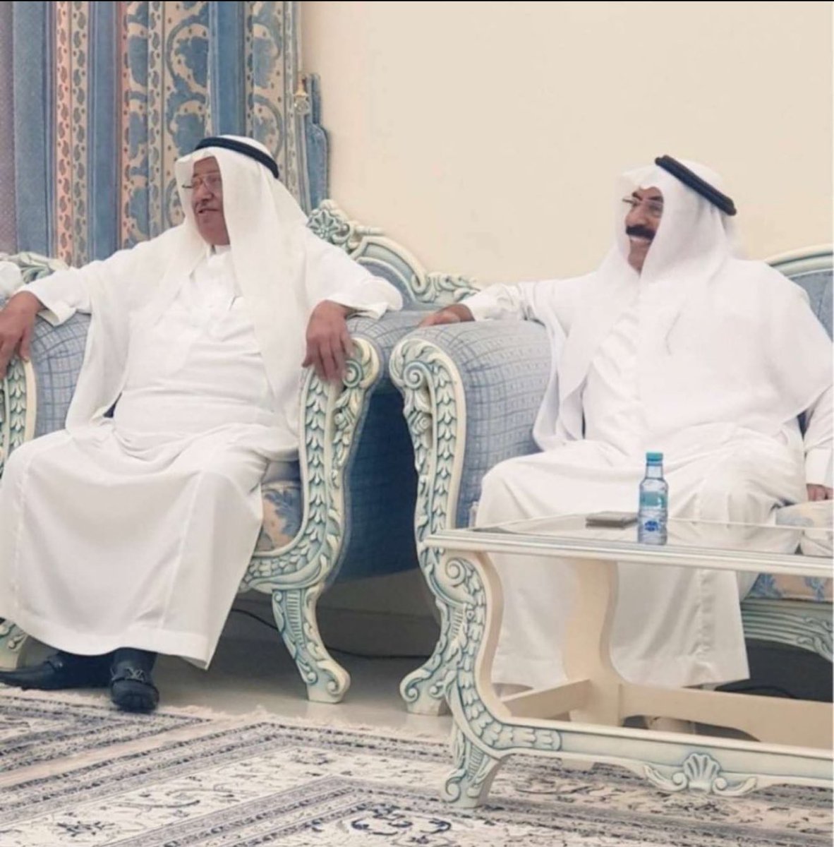 AAFA_1990's tweet photo. أسأل الله الذي جمعكم بدنيا فانية 

أن يجمعكم في جنة خالدة 

#فهد_الفايز
#محمد_الفايز https://t.co/gQEWxZcmmU