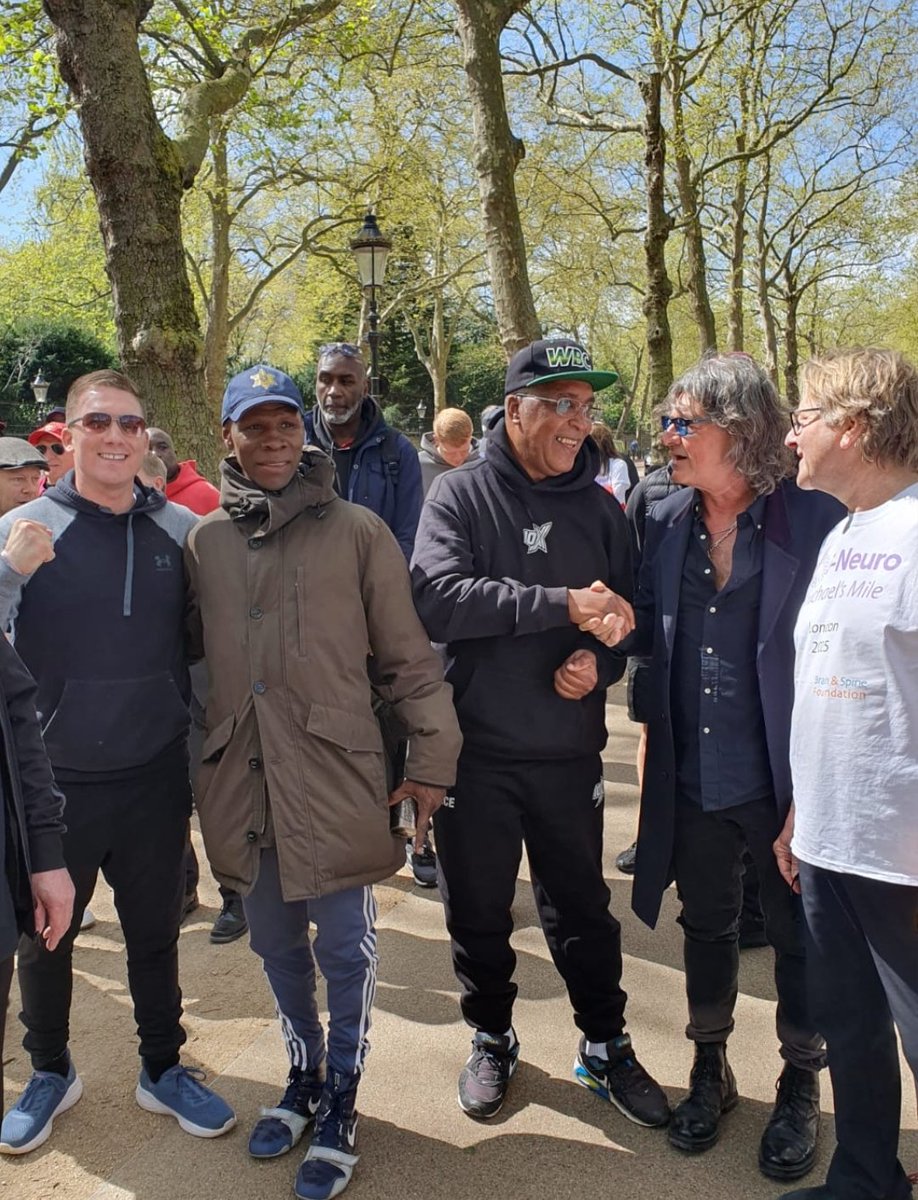 nickblackwell02's tweet image. Supporting Michael Watson on his Mile Walk for Charity 👊
@ChrisEubank @GarethADaviesDT @Mwatson_box @IFLTV 
#Boxing #MichaelWatson #chriseubank