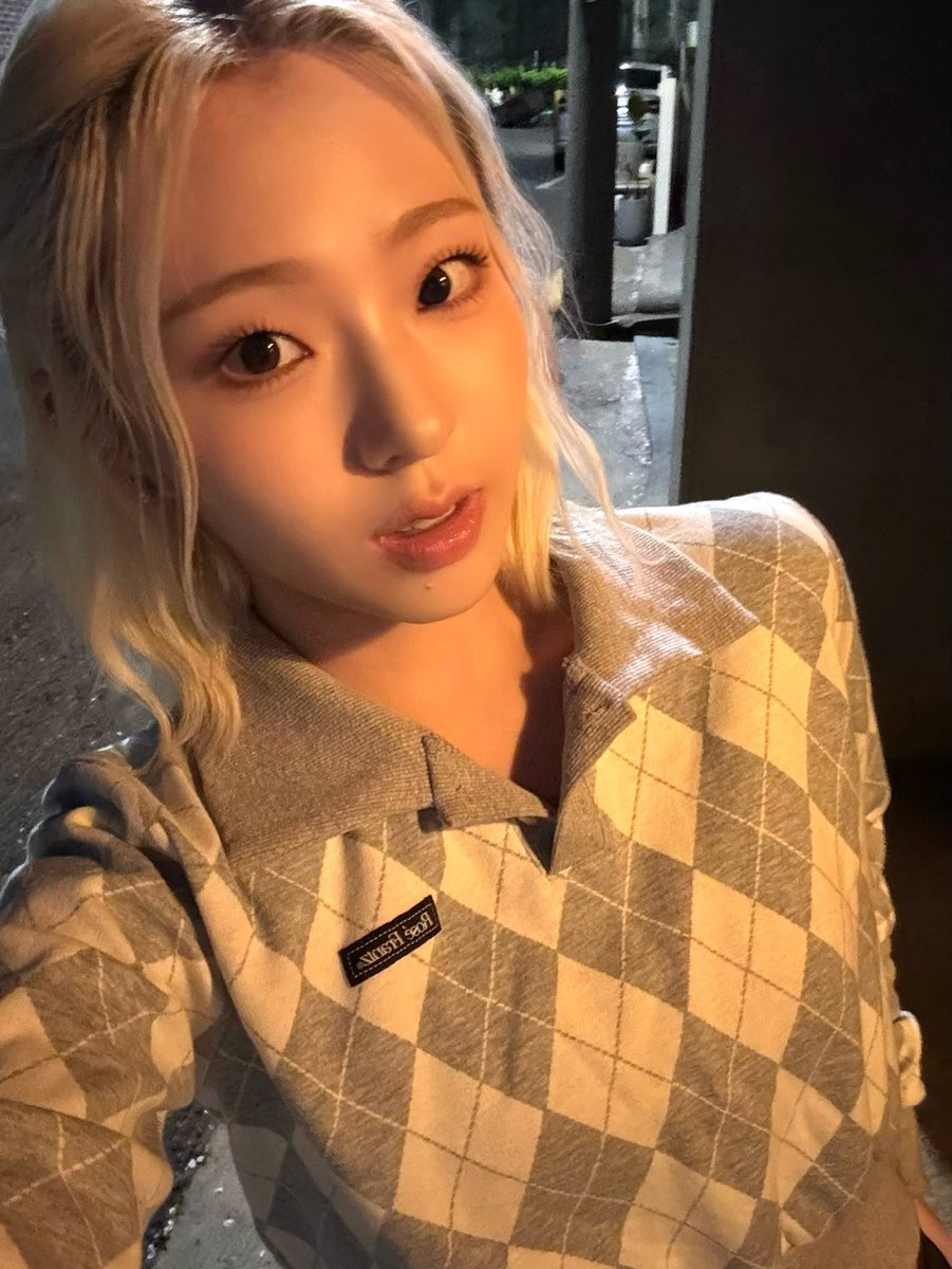 윌링🦦 물 자주자주 마시기🚰💦

#ICHILLIN #아이칠린 #CHAERIN #채린