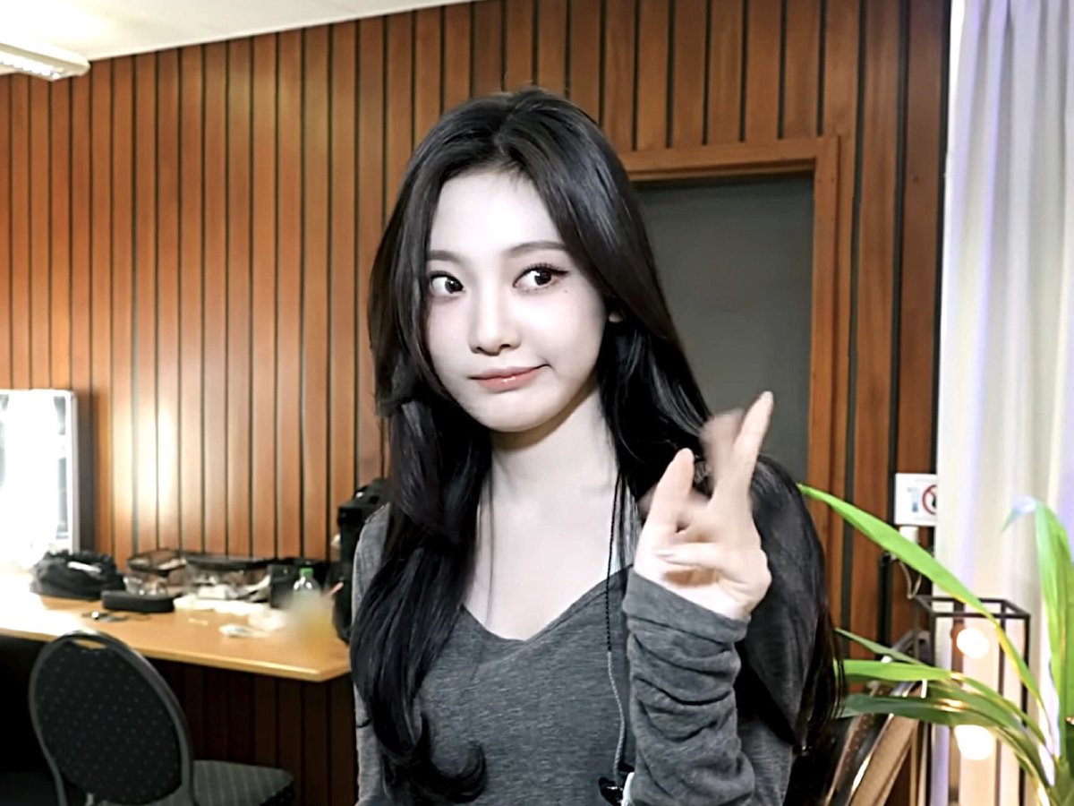 deredlips's tweet image. 