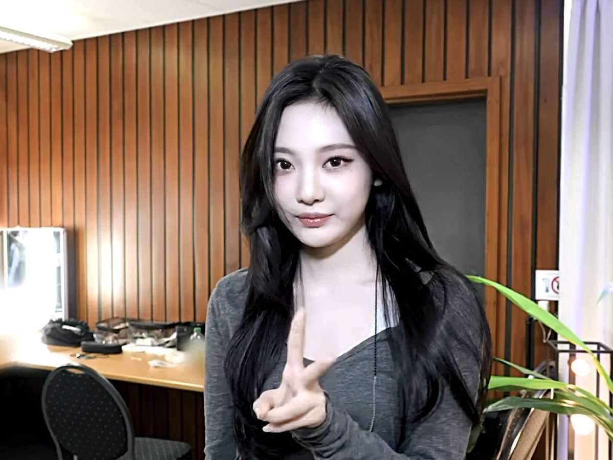 deredlips's tweet image. 