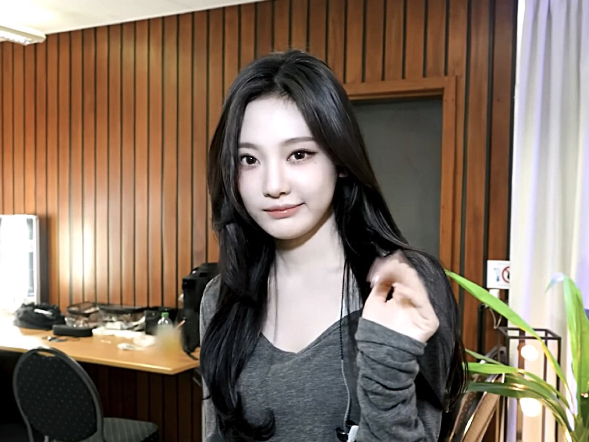 deredlips's tweet image. 