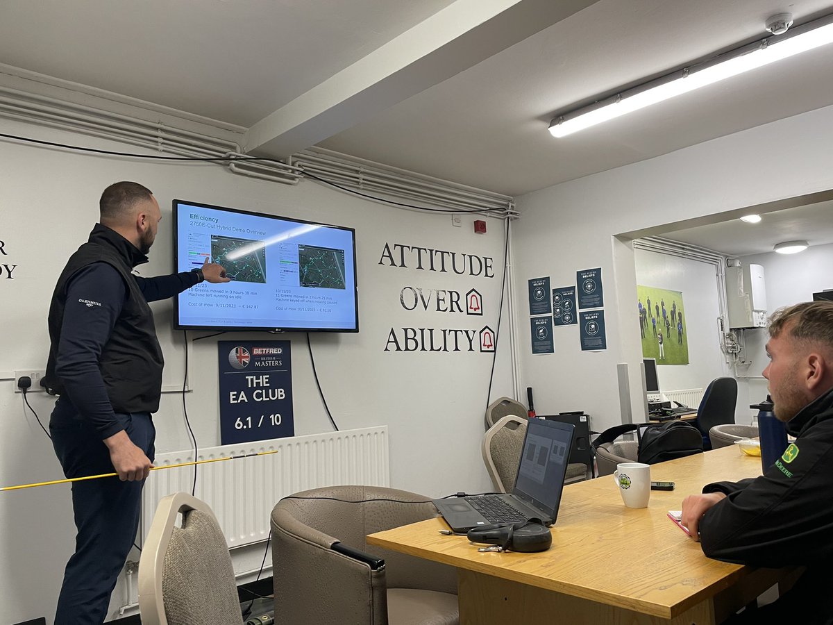 AngusMacleod9's tweet image. Many thanks to @JacobShellis @FarolTurf @JohnDeere educating Belfry scholars on the benefits of using Onlink software to map machines to ensure utilisation is used to minimise fuel usage and extend machine values ⛳️🏌️‍♂️@TheBelfryHotel