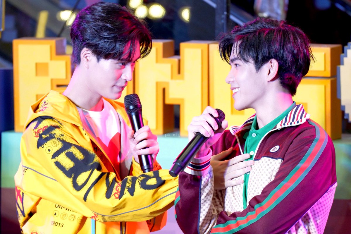 pitchoar's tweet photo. จับทั้งหลังเวที บนเวทีเลยนี่หว่า ตื่นเต้นนน🥺

#GeminiFourth
#MCardBigThanksxเจมีไนน์โฟร์ท https://t.co/DGov2fzYkc