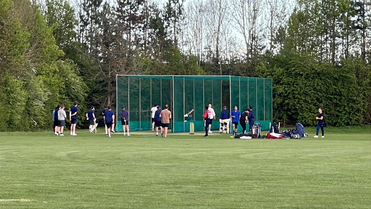 🏏 Senior training nights are Wednesdays from 6pm at the ground. 

🙏 All welcome, from beginners to experienced returning players.

✉️ If you’d like to get back into cricket or just fancy giving it a go please turn up or dm us.